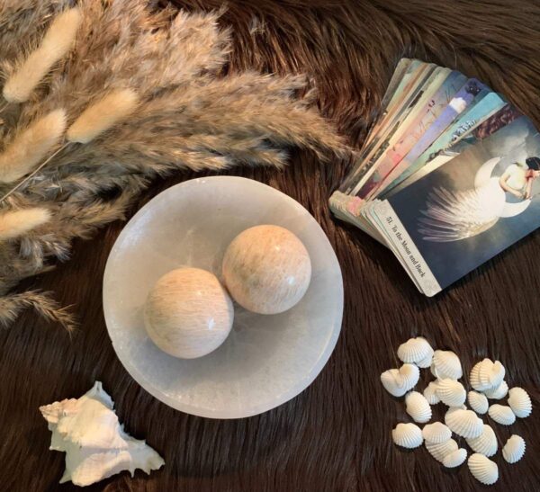 Peach Moonstone (Spheres)