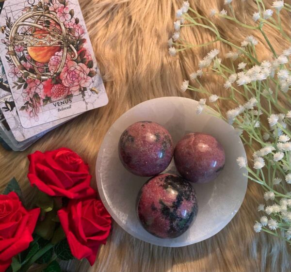 Rhodonite (inca rose) Spheres