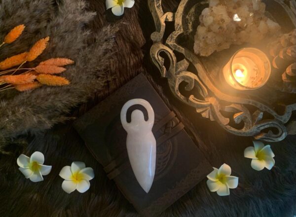 Rose Quartz Pagan/Wiccan spring goddess
