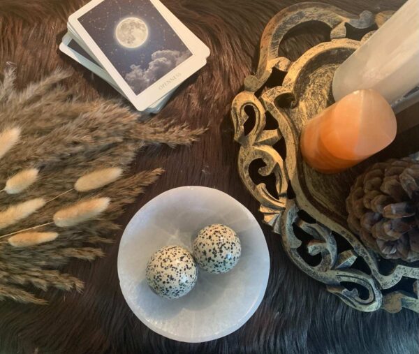 Dalmatian Jasper (Spheres)